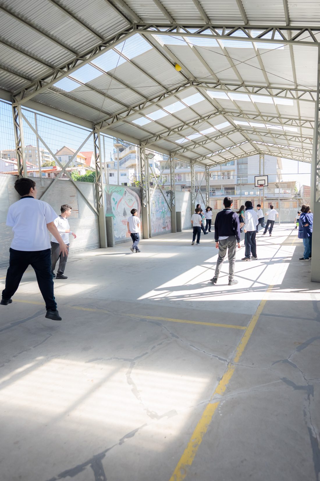 Cancha techada del colegio